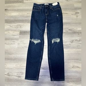 Abercrombie and Fitch Skinny high rise NWT A&F